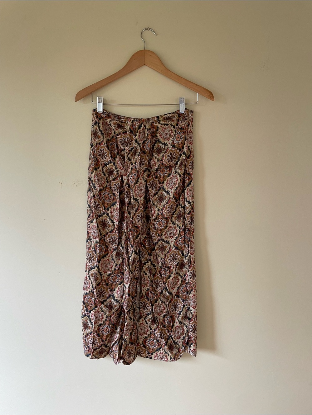 Massimo Dutti Floral Medallion Midi Skirt in Brown and Cream with slit paisley